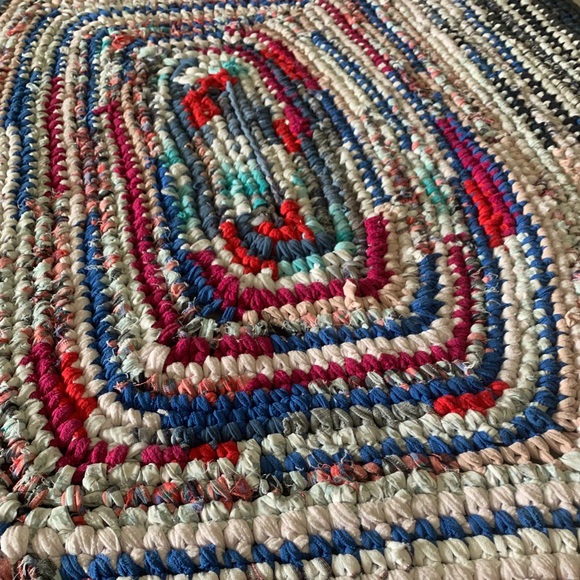 Rug. NWOT - Picture 8 of 14